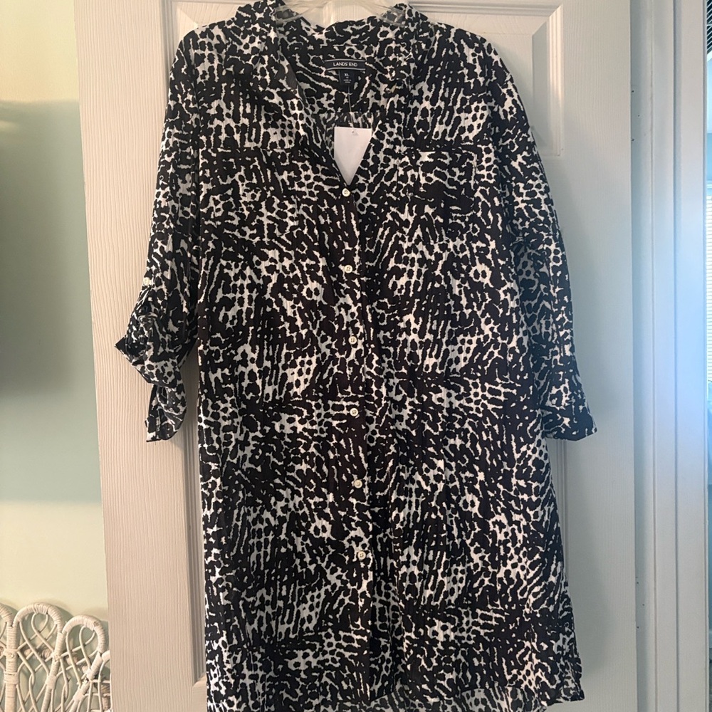 New Lands End  Black & White animal print Button-Front Swim Cover-Up Sz XL